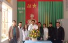 Đảng ủy - HĐND - UBND - MTTQ xã Vân Am chúc mừng ngày Thầy thuốc Việt Nam 27/2 tại Trạm y tế xã